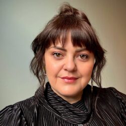 Sue Ray work promo pic (2)